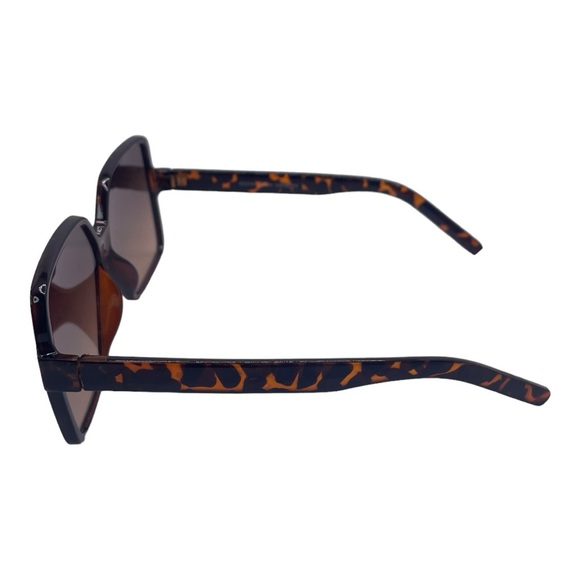 Super Cute Oversized Square Tortoise Shell Sunglasses - Picture 3 of 7